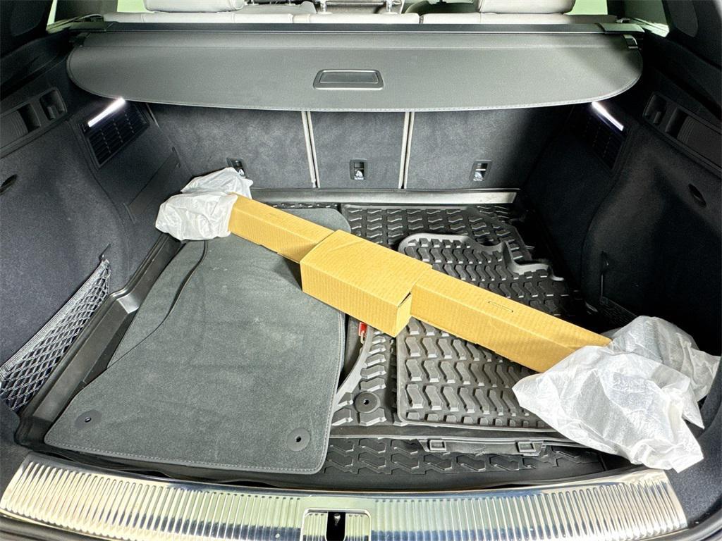 used 2024 Audi SQ5 car, priced at $57,997