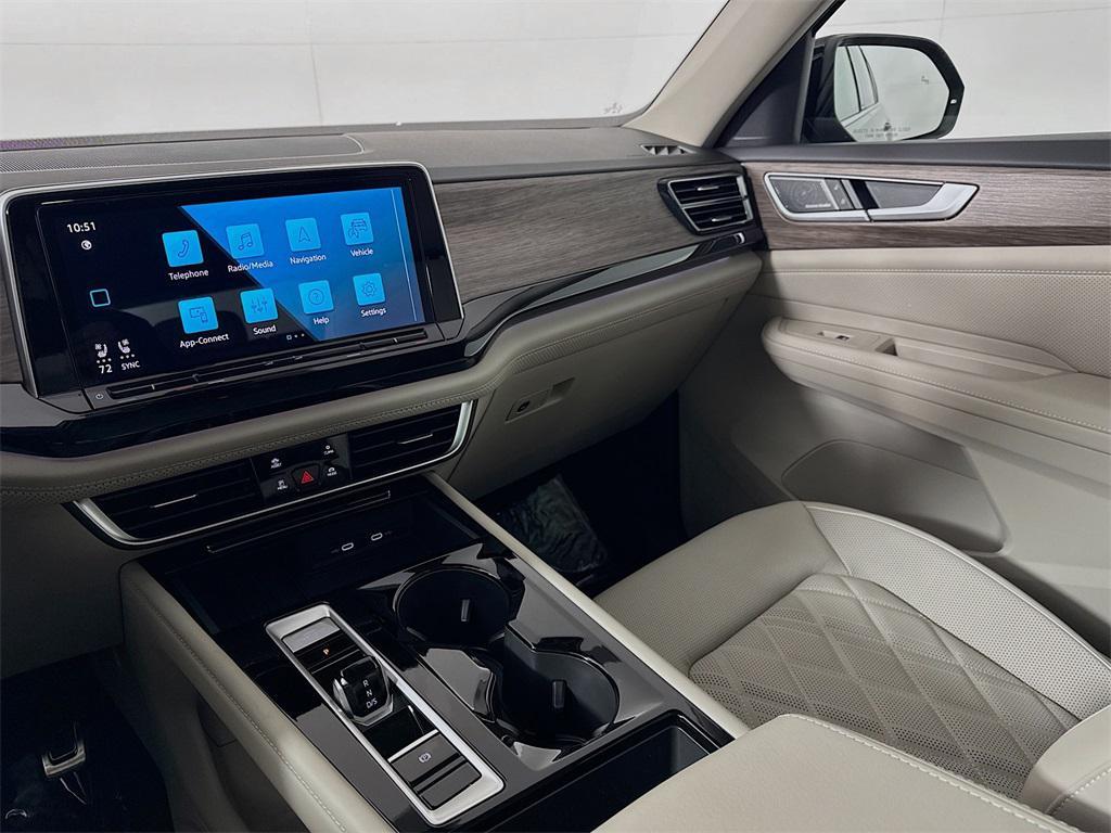 new 2025 Volkswagen Atlas car, priced at $53,411