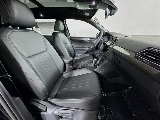 new 2024 Volkswagen Tiguan car, priced at $36,524