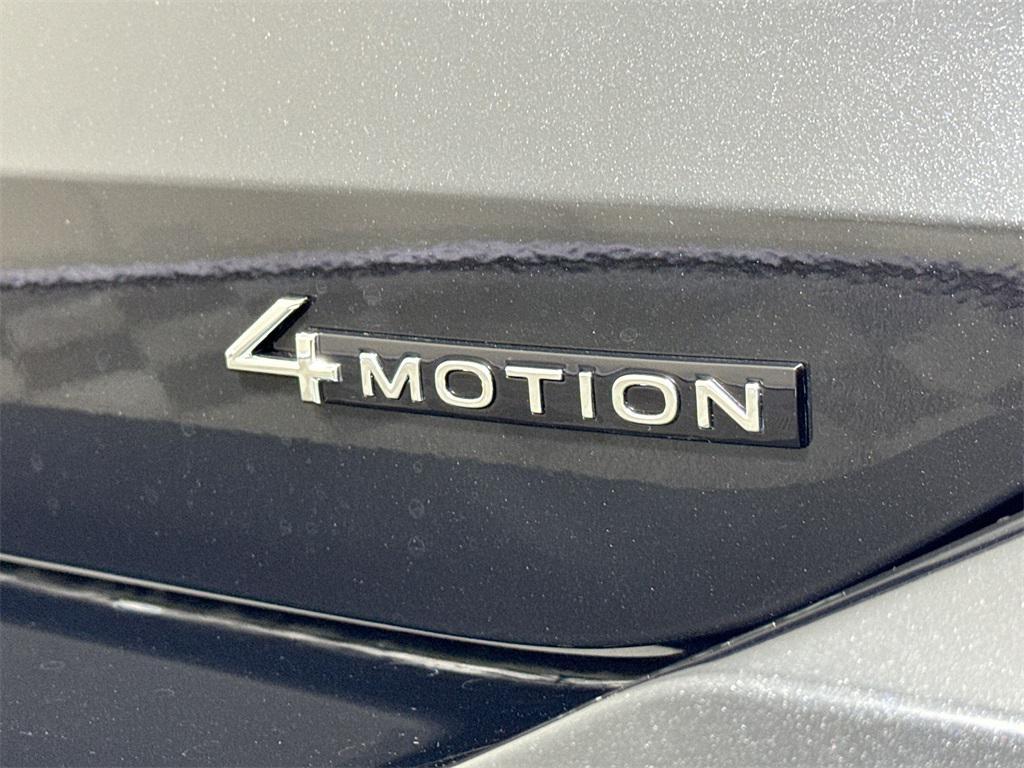 new 2025 Volkswagen Tiguan car, priced at $35,002