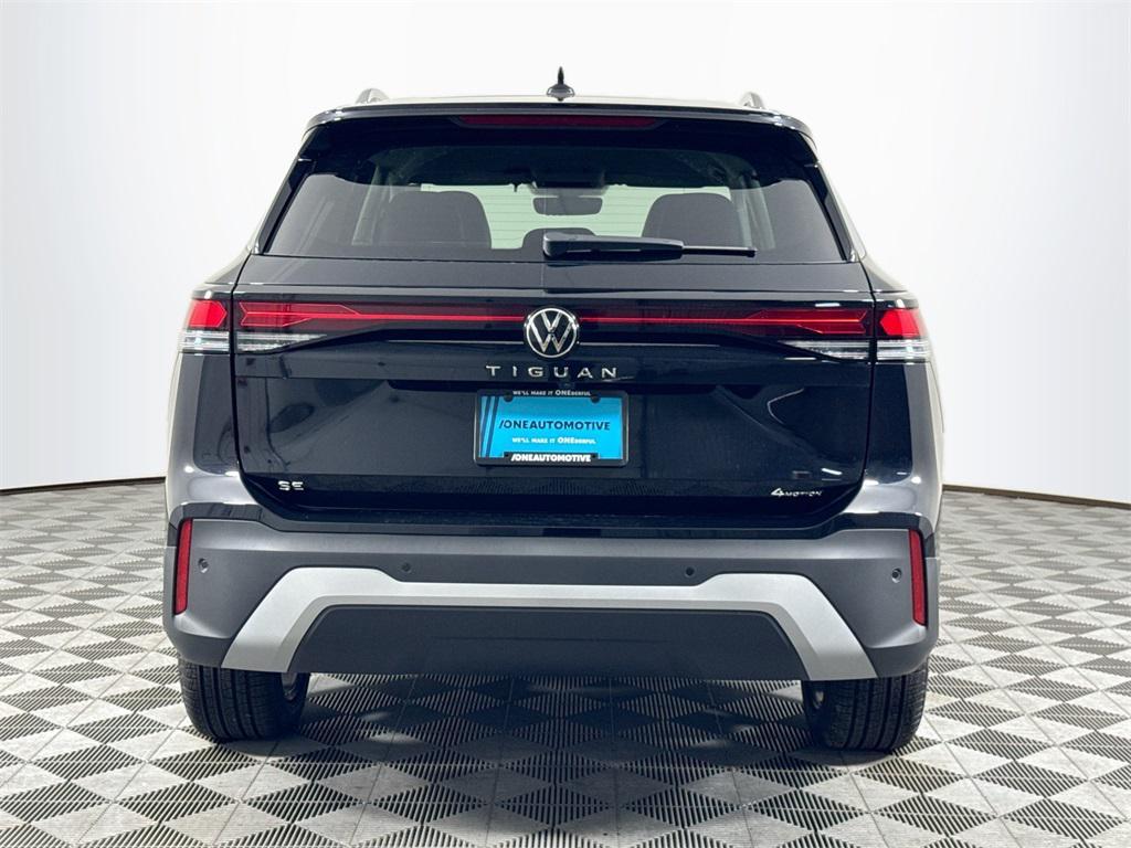 new 2025 Volkswagen Tiguan car, priced at $35,002