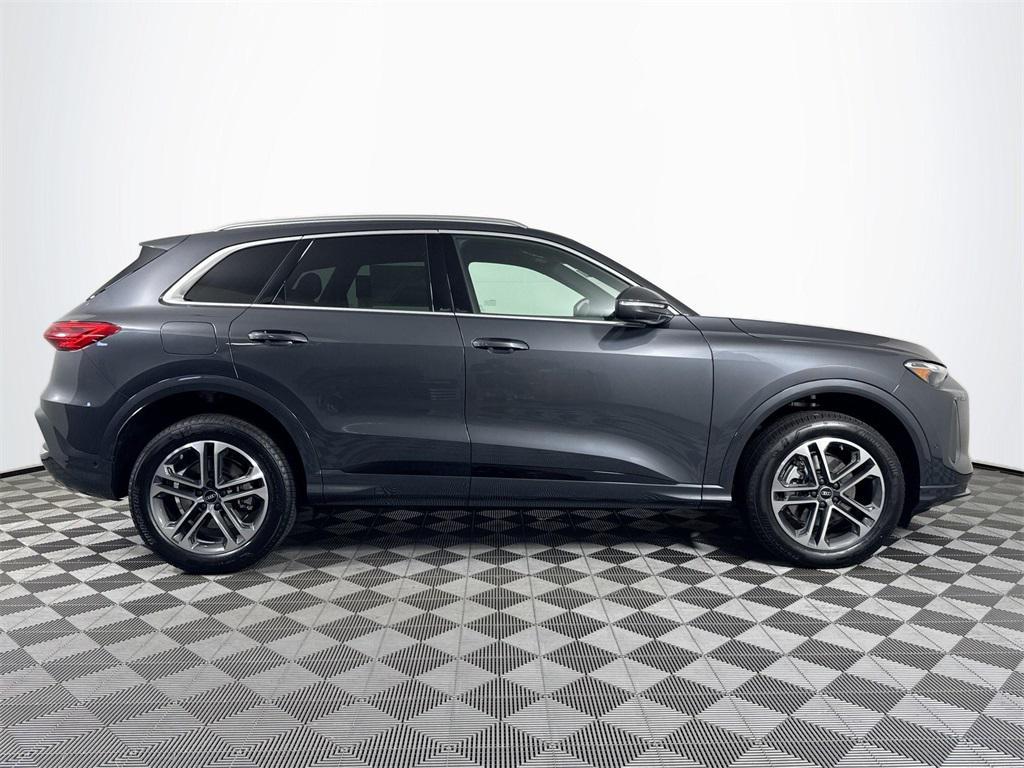 new 2025 Audi Q5 car, priced at $56,275