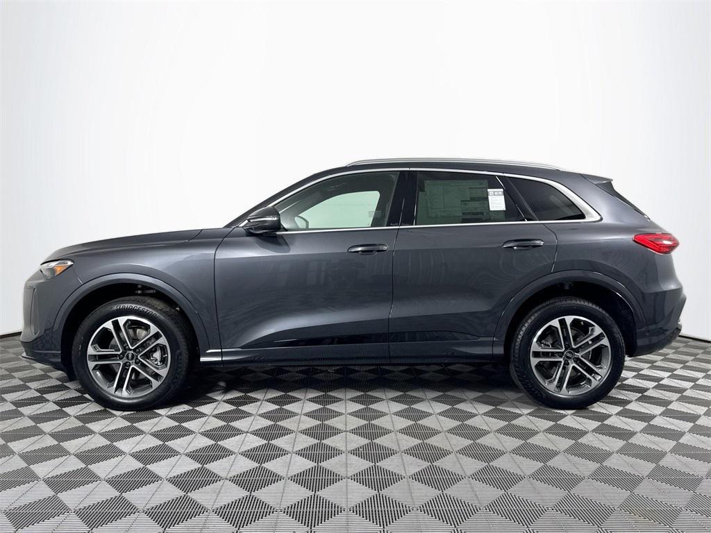 new 2025 Audi Q5 car, priced at $56,275