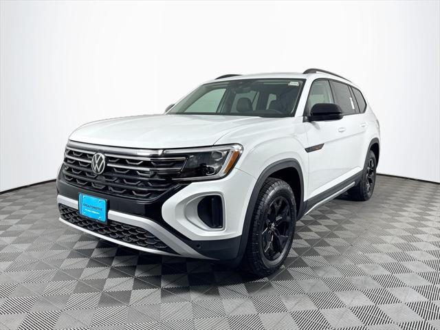 new 2025 Volkswagen Atlas car, priced at $47,577