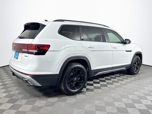 new 2025 Volkswagen Atlas car, priced at $47,577
