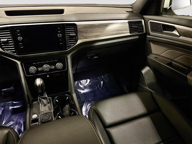used 2023 Volkswagen Atlas Cross Sport car, priced at $34,999