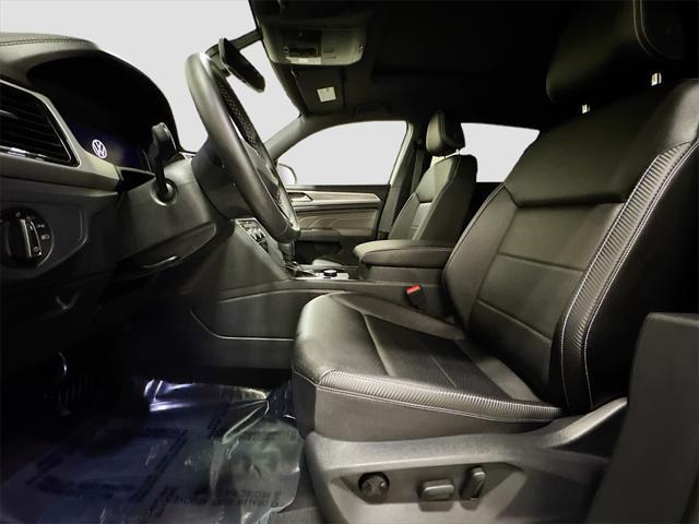 used 2023 Volkswagen Atlas Cross Sport car, priced at $34,999