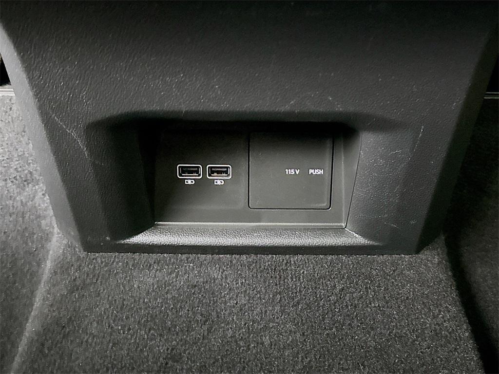 used 2021 Volkswagen Atlas car, priced at $24,492