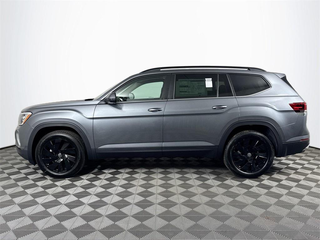 new 2025 Volkswagen Atlas car, priced at $45,116