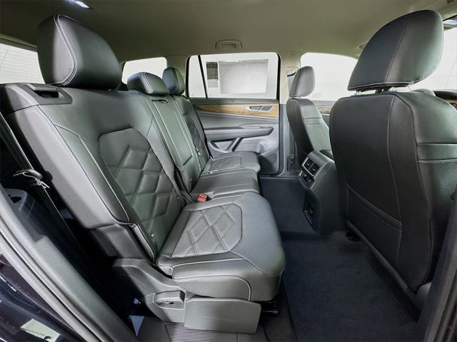 new 2025 Volkswagen Atlas car, priced at $45,616