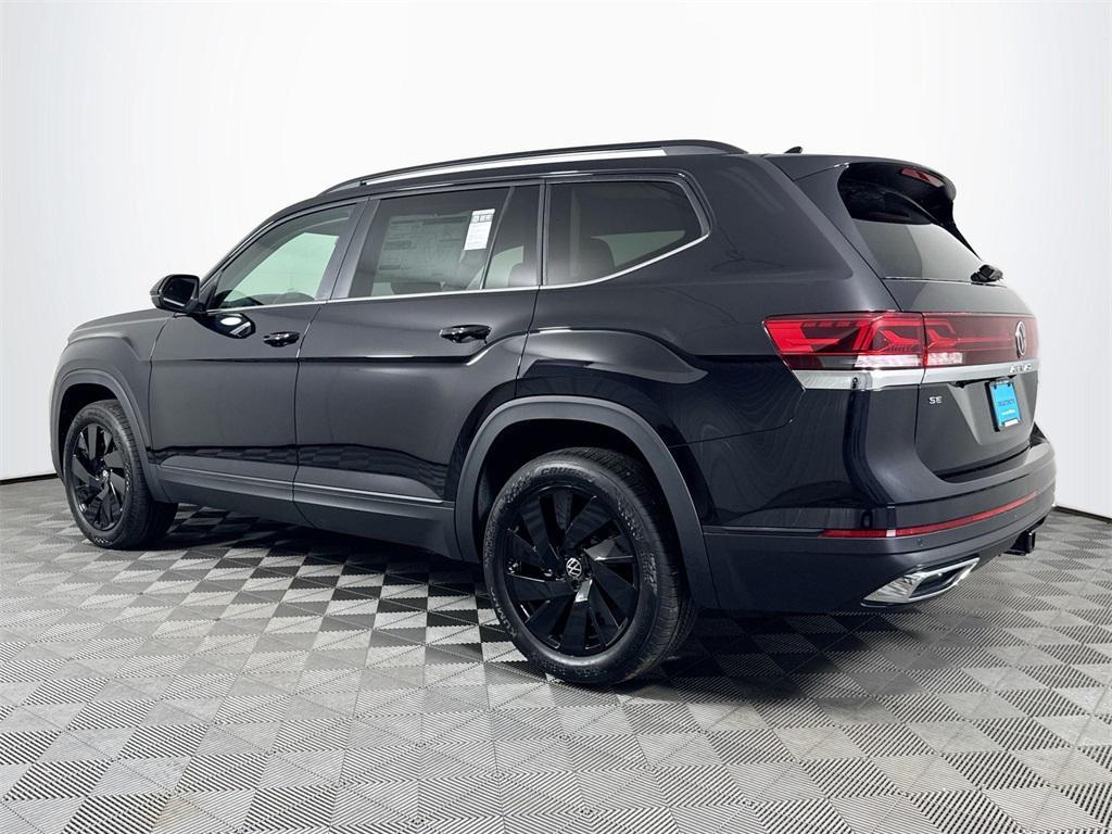 new 2025 Volkswagen Atlas car, priced at $45,616