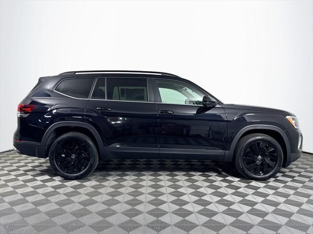 new 2025 Volkswagen Atlas car, priced at $45,616