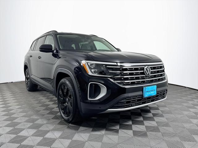 new 2025 Volkswagen Atlas car, priced at $45,616