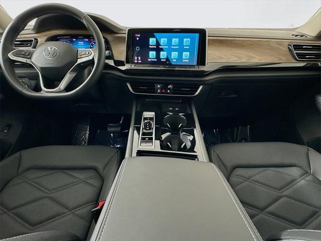 new 2025 Volkswagen Atlas car, priced at $45,616
