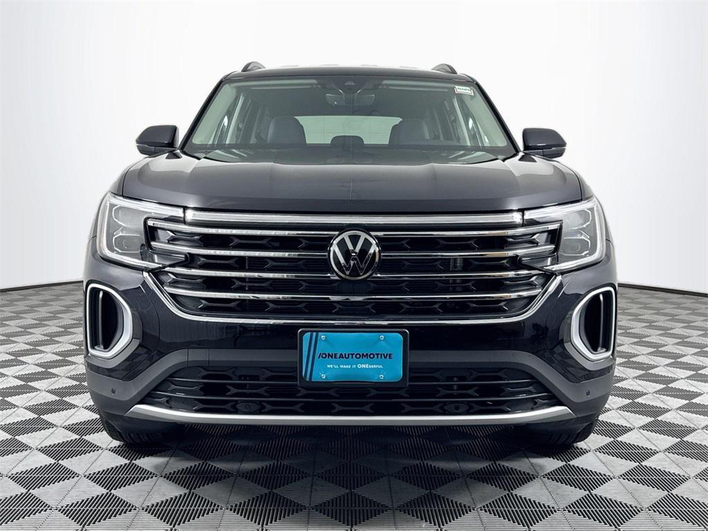 new 2025 Volkswagen Atlas car, priced at $45,616