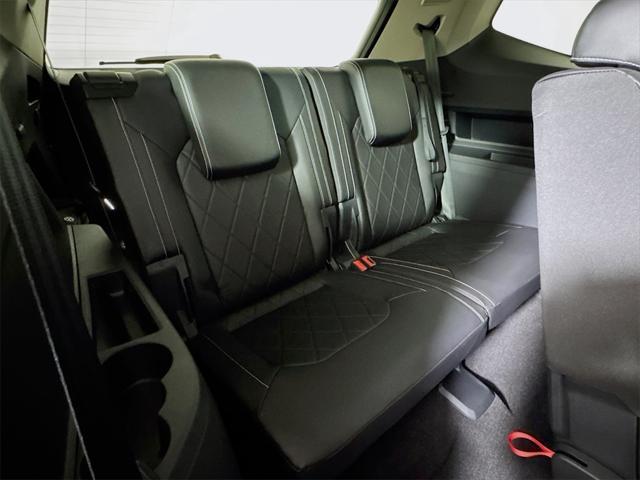 used 2024 Volkswagen Atlas car, priced at $43,992