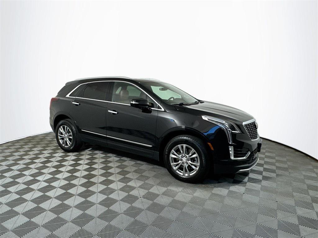 used 2022 Cadillac XT5 car, priced at $30,992