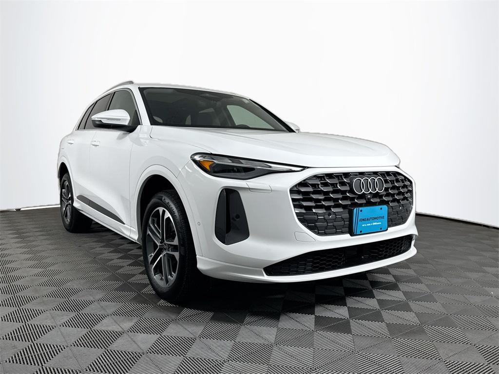 new 2025 Audi Q5 car, priced at $56,095