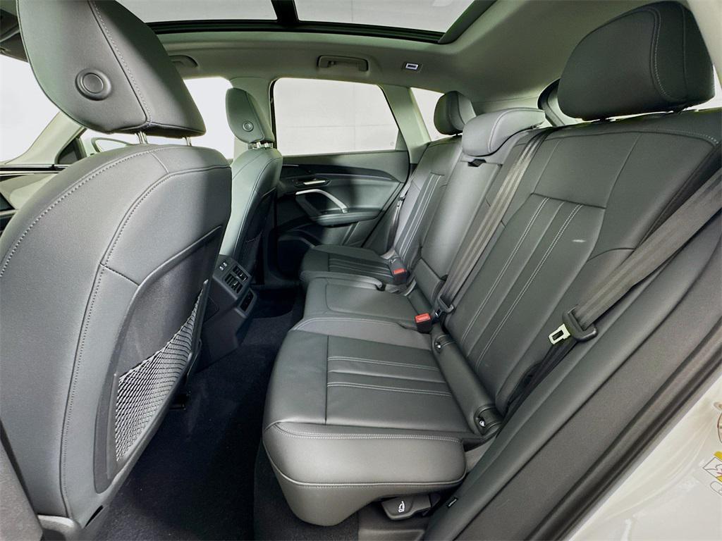 new 2025 Audi Q5 car, priced at $56,095