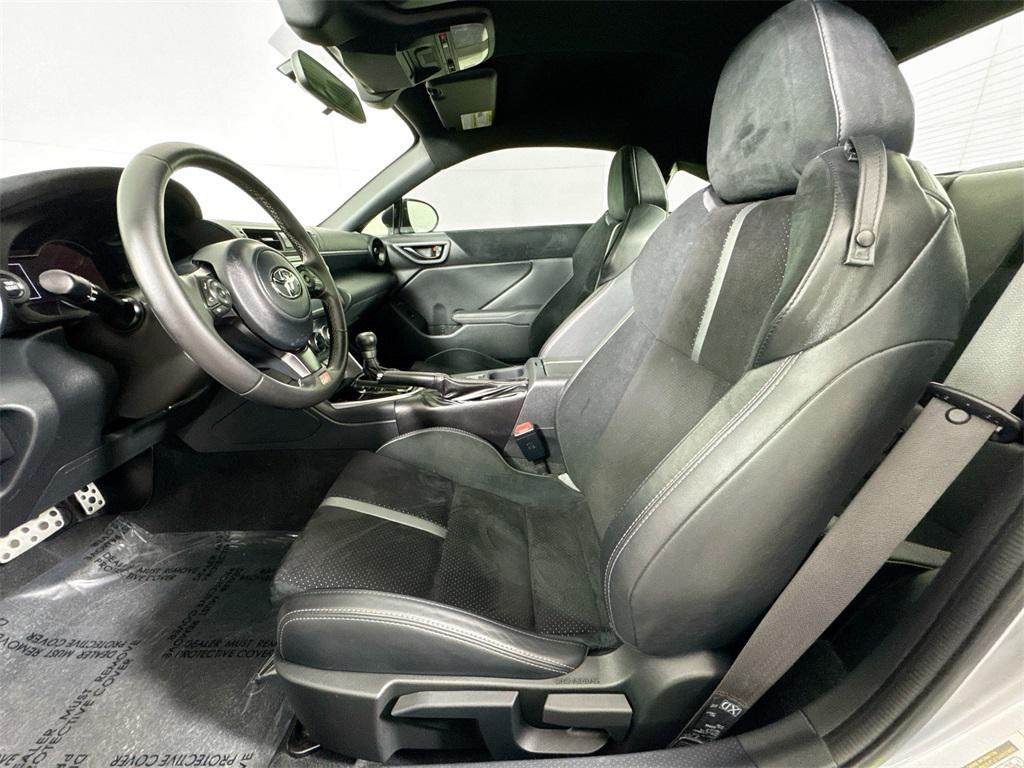 used 2023 Toyota GR86 car, priced at $27,992
