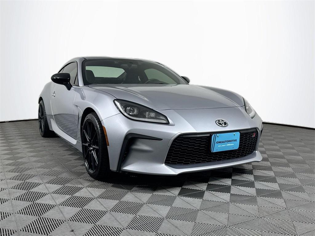 used 2023 Toyota GR86 car, priced at $27,992