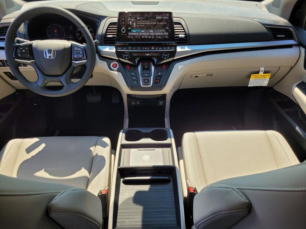 new 2026 Honda Odyssey car, priced at $44,745