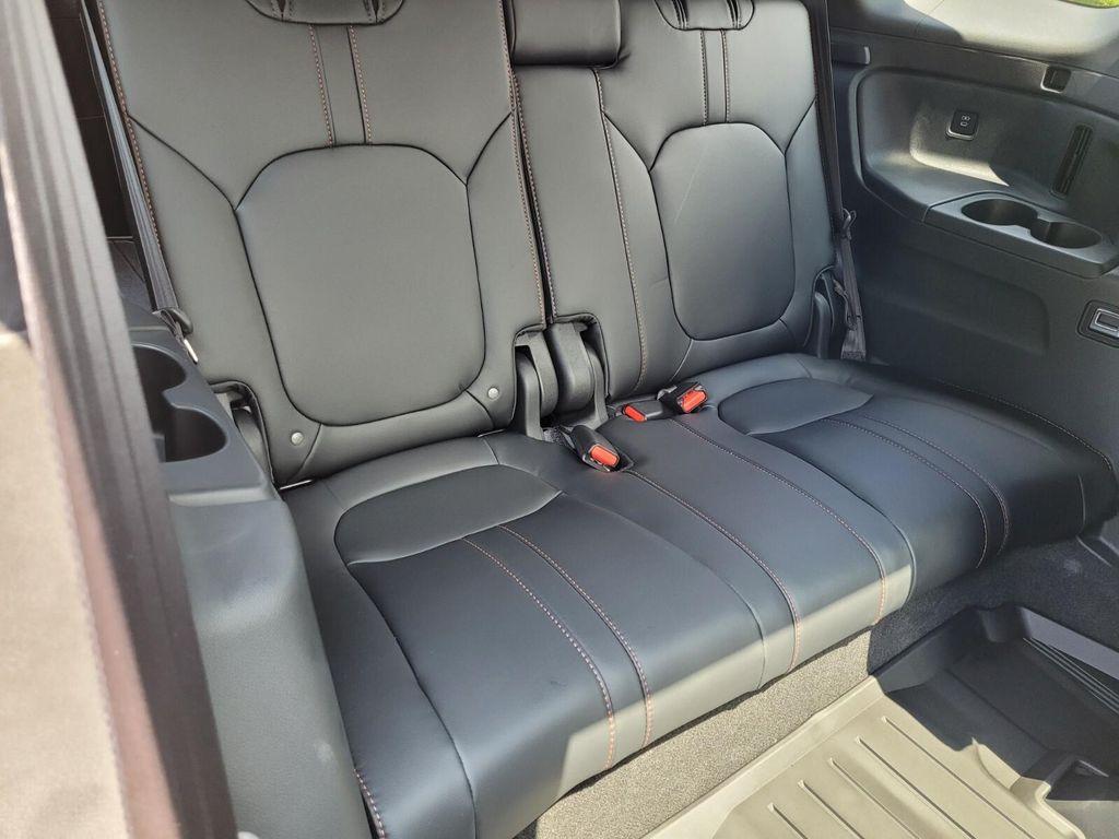 new 2025 Honda Pilot car, priced at $48,859
