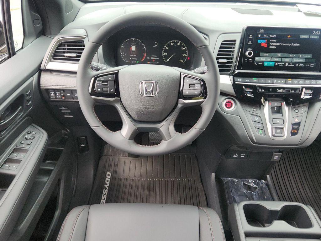 new 2026 Honda Odyssey car, priced at $45,845