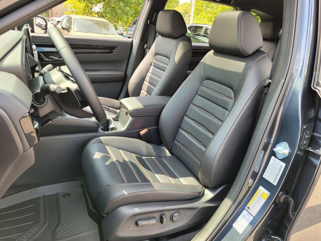 new 2026 Honda CR-V Hybrid car, priced at $43,700