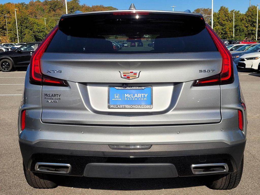 used 2024 Cadillac XT4 car, priced at $30,453