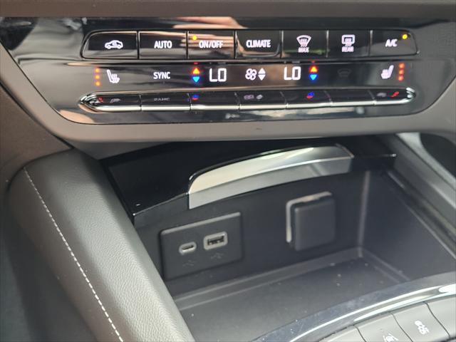 used 2023 Buick Envision car, priced at $21,635