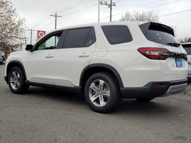 new 2025 Honda Pilot car, priced at $42,726