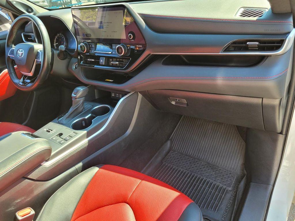 used 2023 Toyota Highlander car, priced at $36,181