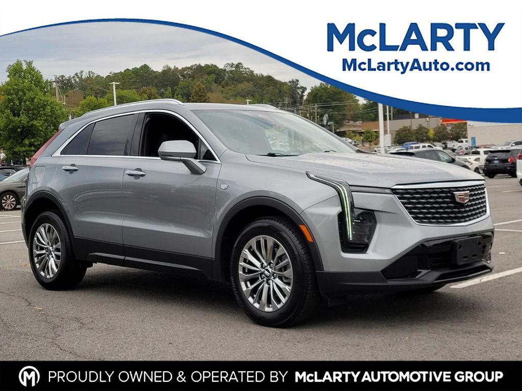 used 2024 Cadillac XT4 car, priced at $31,000