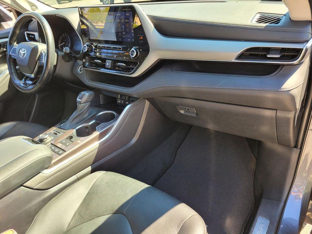used 2020 Toyota Highlander car, priced at $26,857