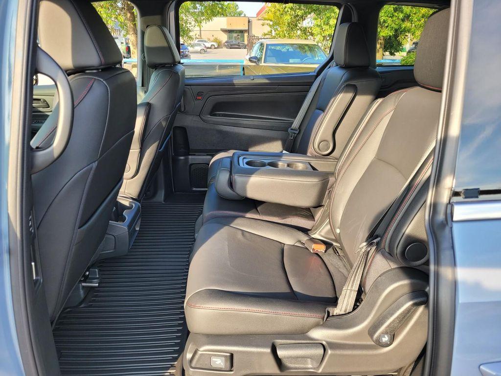 new 2026 Honda Odyssey car, priced at $45,845