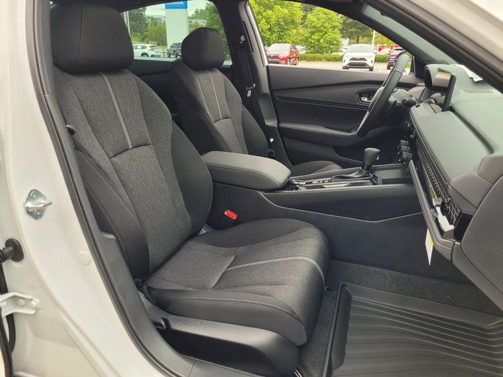 new 2025 Honda Accord Hybrid car, priced at $34,255