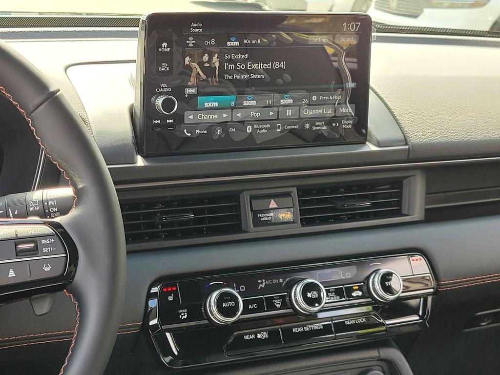 new 2025 Honda Pilot car, priced at $50,895