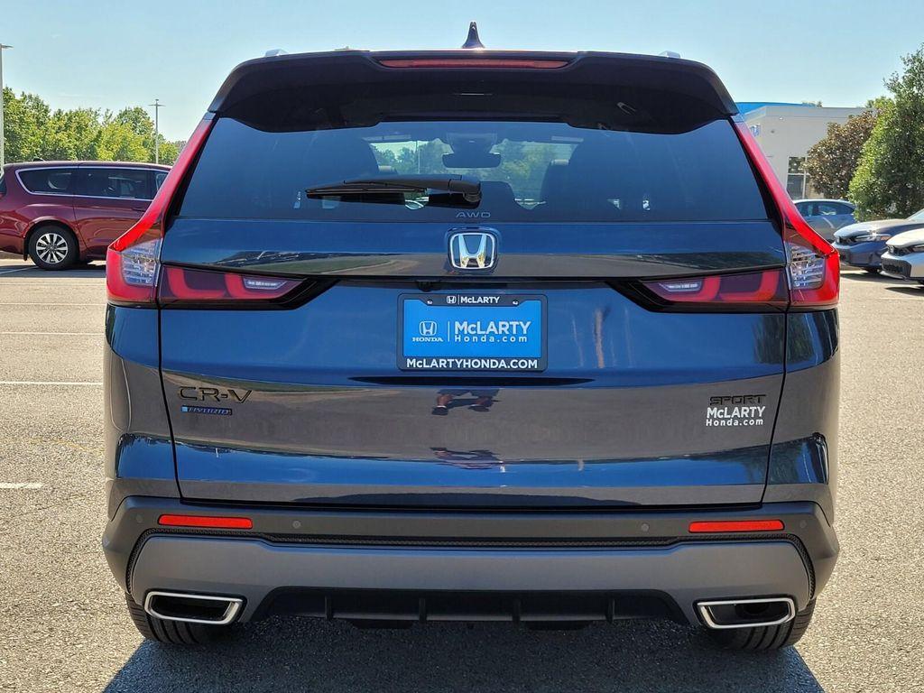 new 2026 Honda CR-V Hybrid car, priced at $41,675