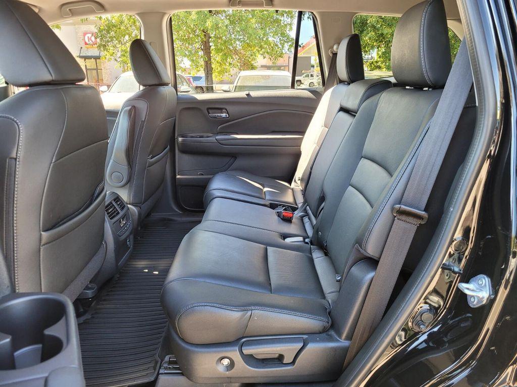 used 2022 Honda Pilot car, priced at $28,000