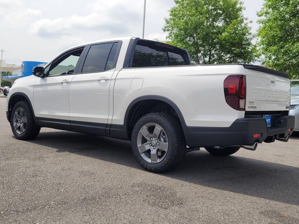 new 2025 Honda Ridgeline car, priced at $44,544