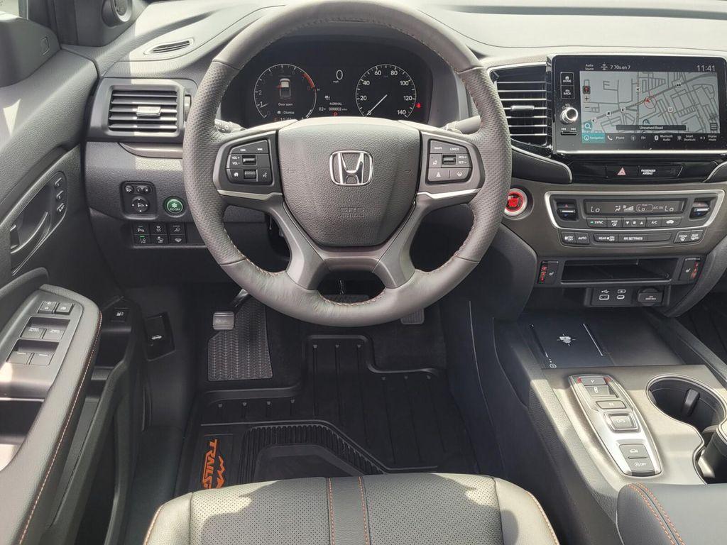 new 2025 Honda Ridgeline car, priced at $44,544