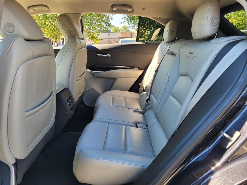 used 2023 Cadillac XT4 car, priced at $24,290