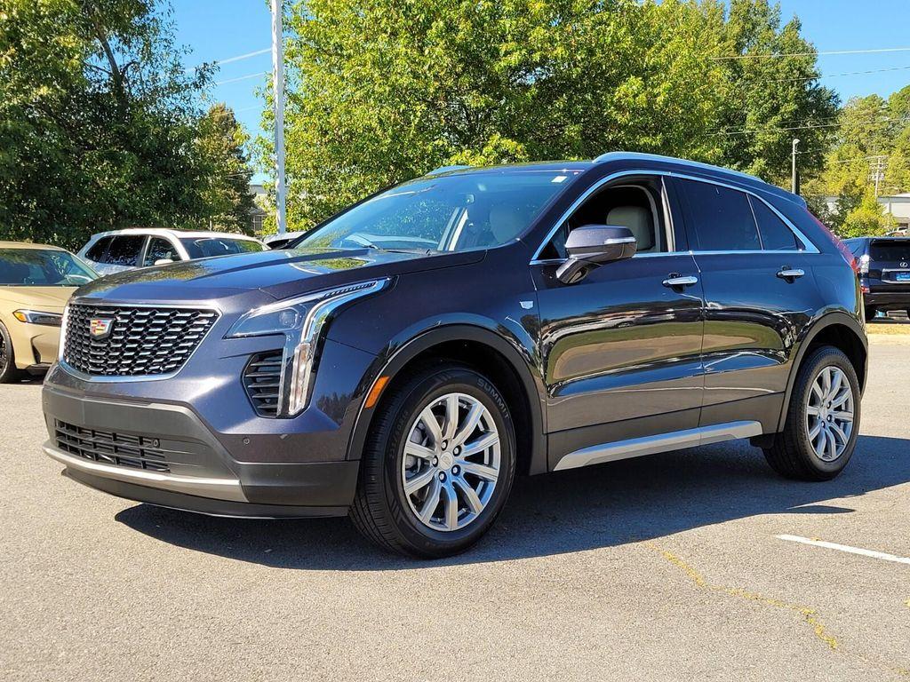 used 2023 Cadillac XT4 car, priced at $24,290