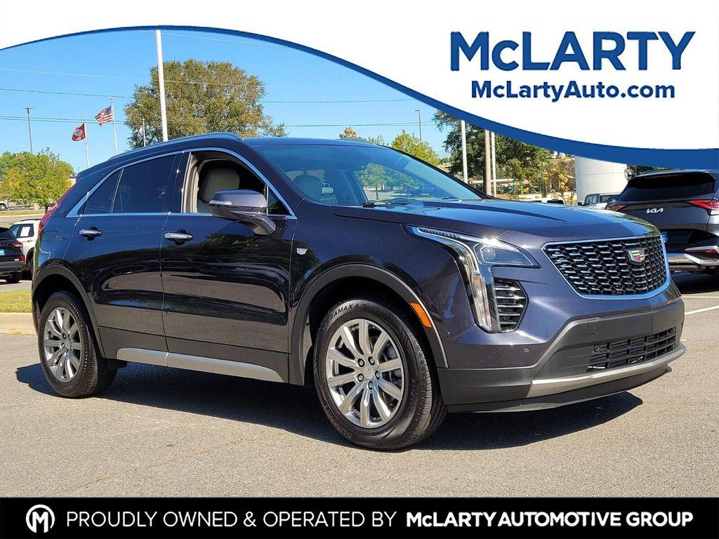 used 2023 Cadillac XT4 car, priced at $24,290