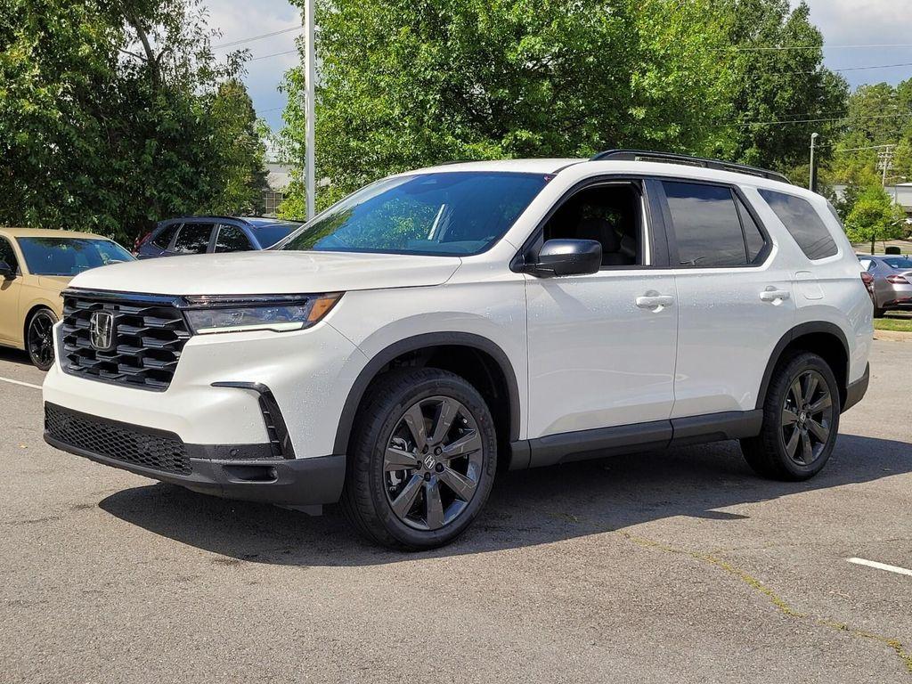 new 2025 Honda Pilot car, priced at $42,150