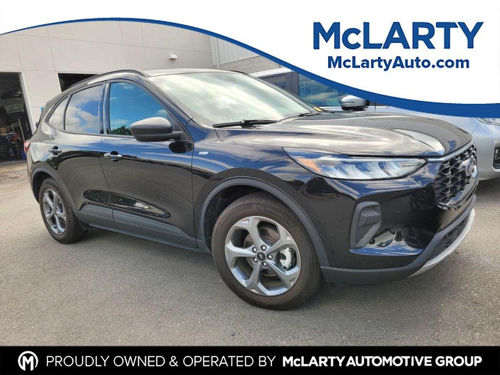 used 2025 Ford Escape car, priced at $23,527