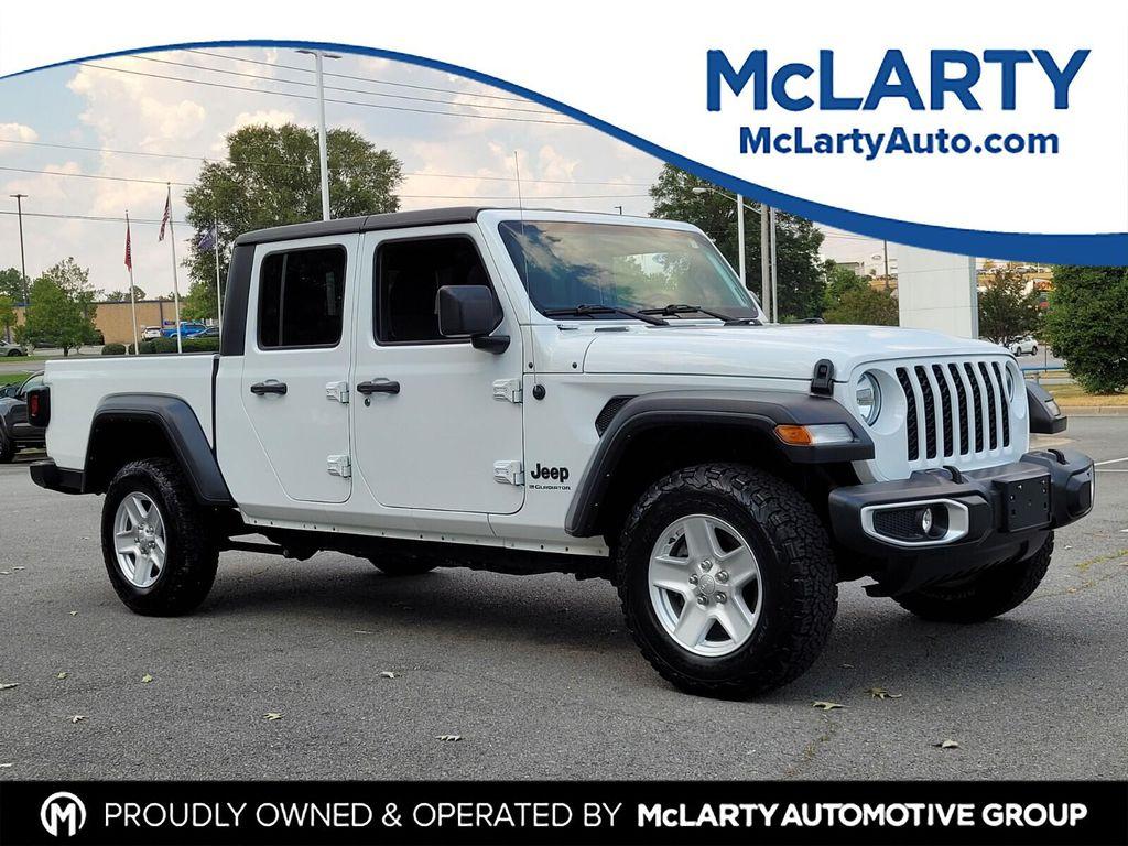 used 2023 Jeep Gladiator car, priced at $27,822