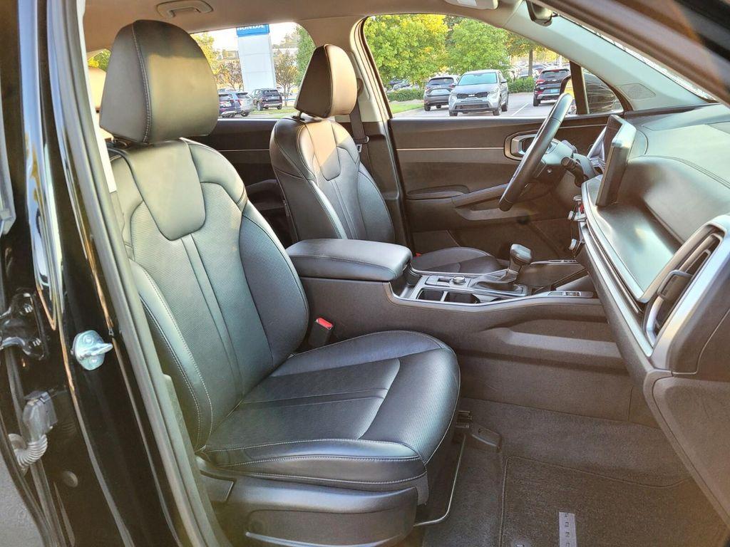 used 2024 Kia Sorento car, priced at $28,750