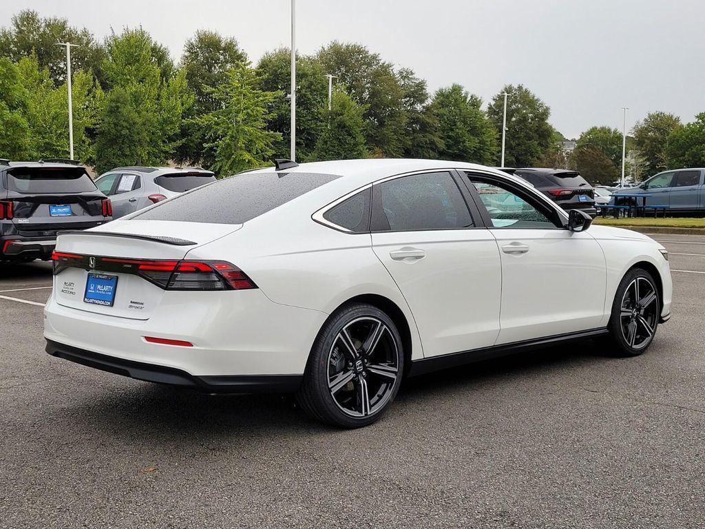 new 2025 Honda Accord Hybrid car, priced at $33,801